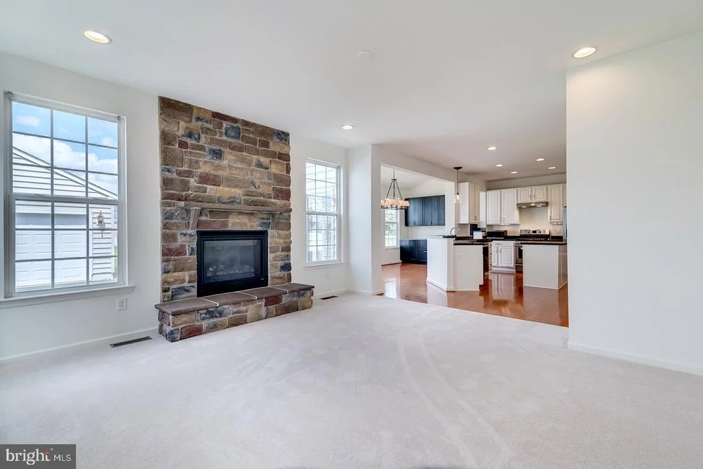 Photo of 327 CARLTON DRIVE
