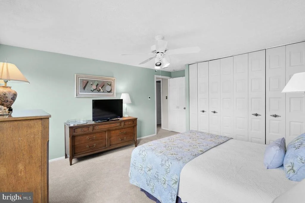 Photo of 17301 LAFAYETTE DRIVE