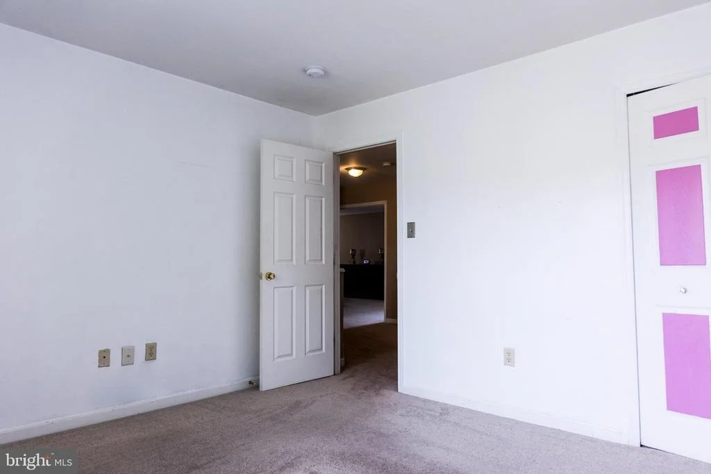 Photo of 100 3RD AVENUE