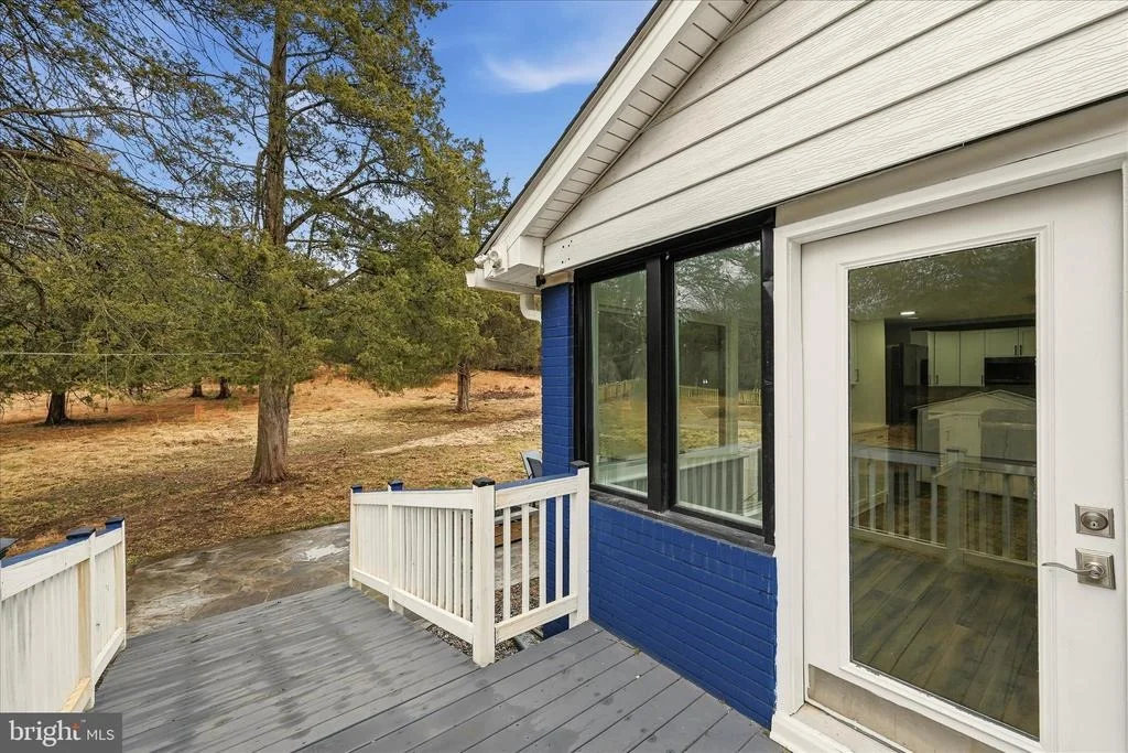Photo of 2639 LOGMILL ROAD
