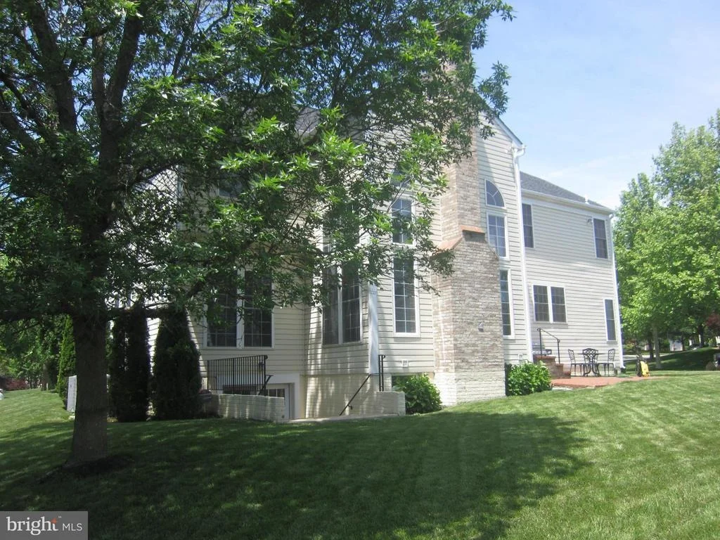 Photo of 4912 DOWNLAND TERRACE