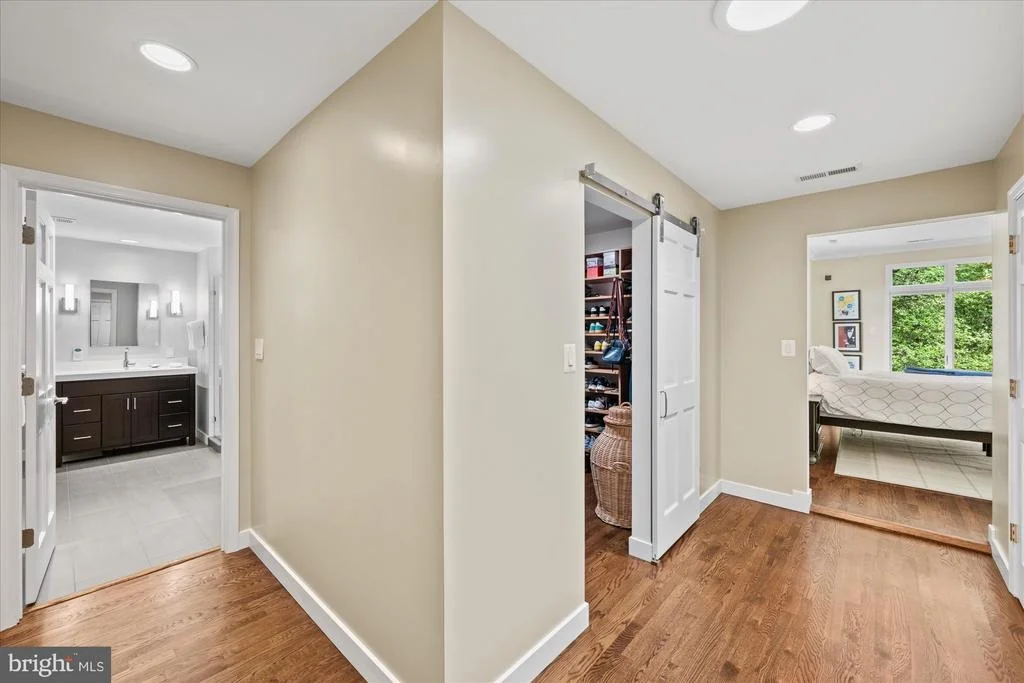 Photo of 7908 FOXHOUND ROAD