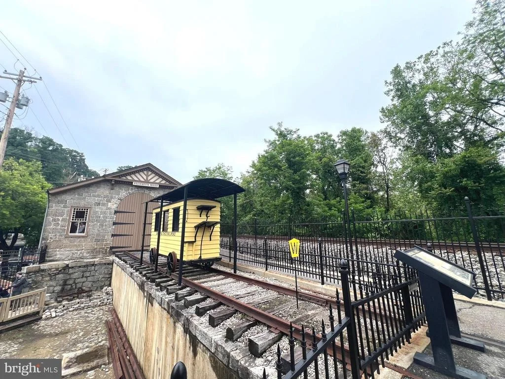 Photo of 8511 FREDERICK ROAD