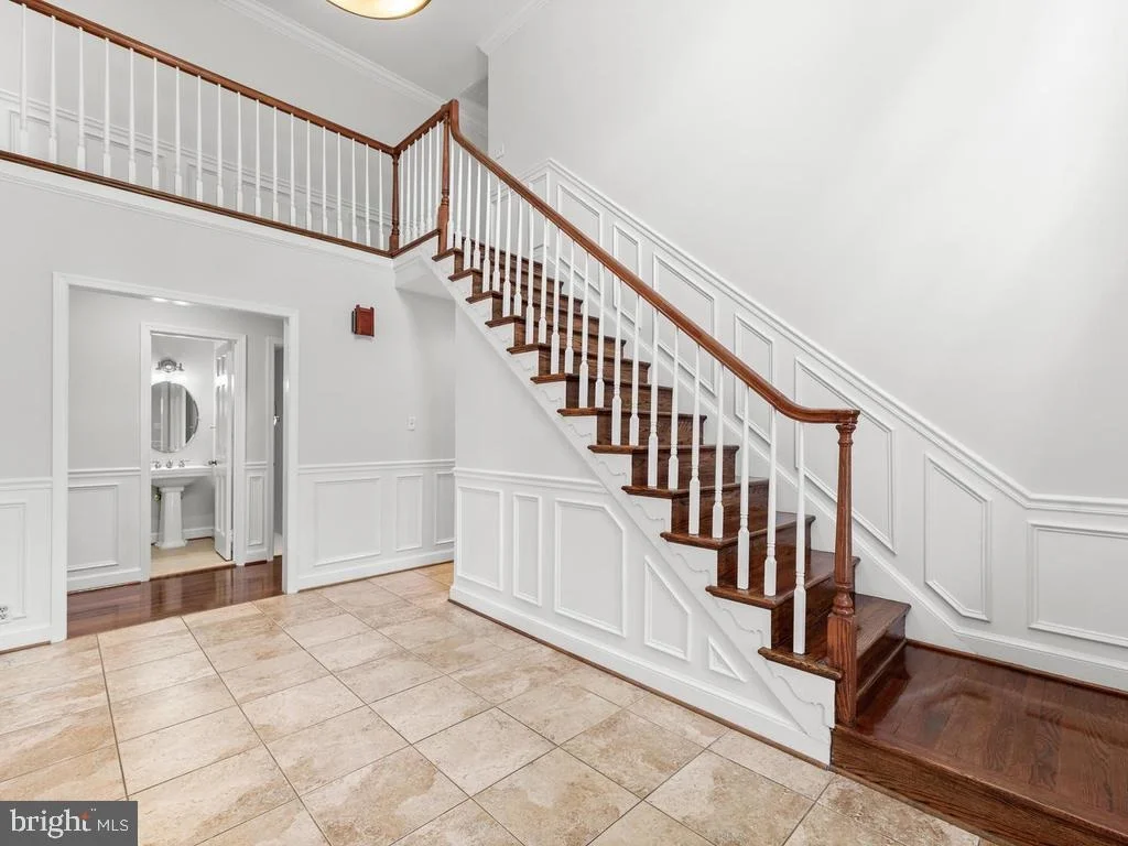 Photo of 3713 QUEEN MARY DRIVE