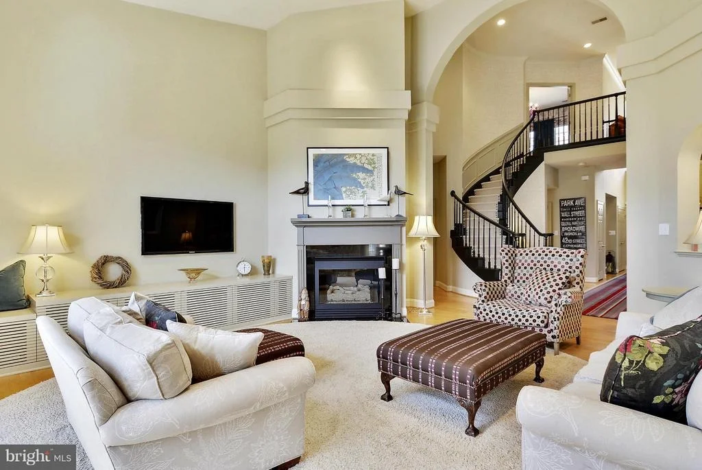 Photo of 7445 OLD MAPLE SQUARE