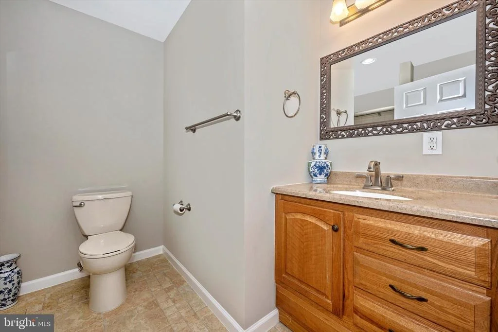 Photo of 12207 EMERALD WAY