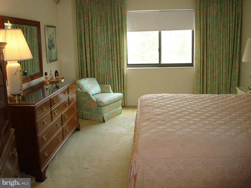Photo of Unit 3407 at 15115 INTERLACHEN DRIVE