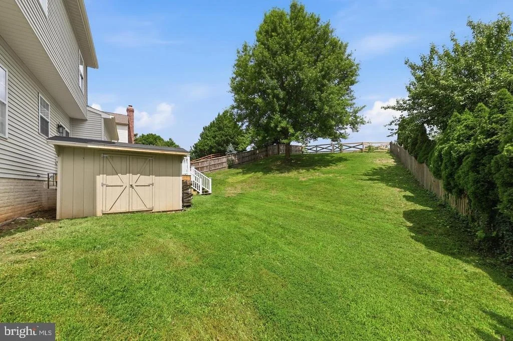 Photo of 6303 IVERSON TERRACE N