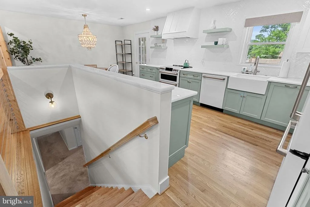 Photo of 10 HAMILTON TERRACE DRIVE