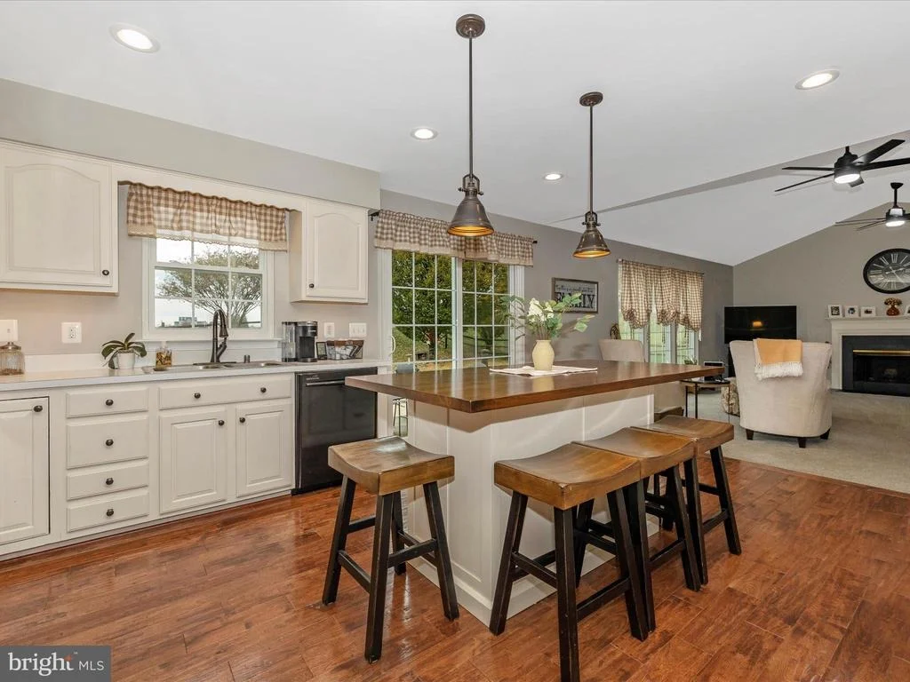 Photo of 3380 WESTPORT DRIVE