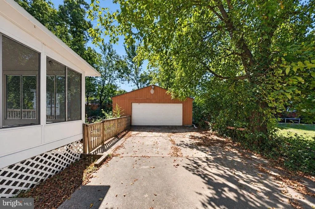 Photo of 2712 NEWTON STREET