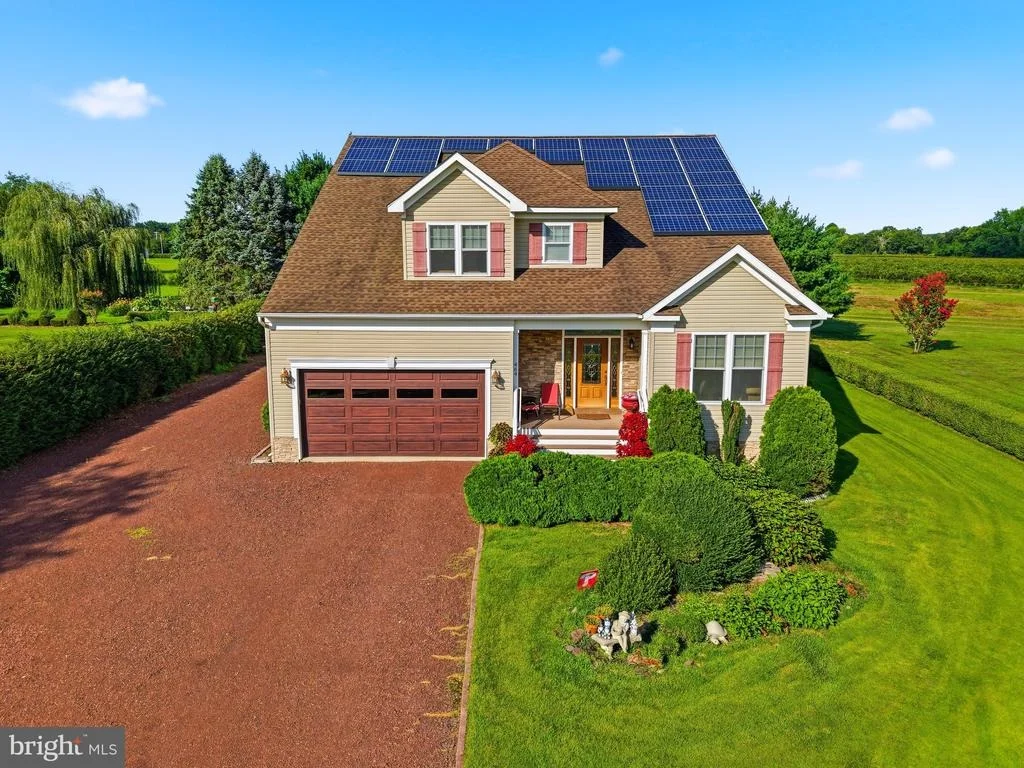 Photo of 464 N 2ND ROAD