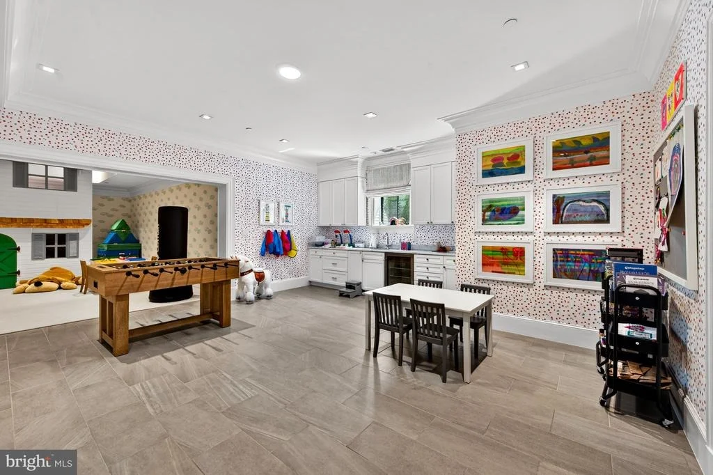 Photo of 4432 CHESTNUT LANE NW
