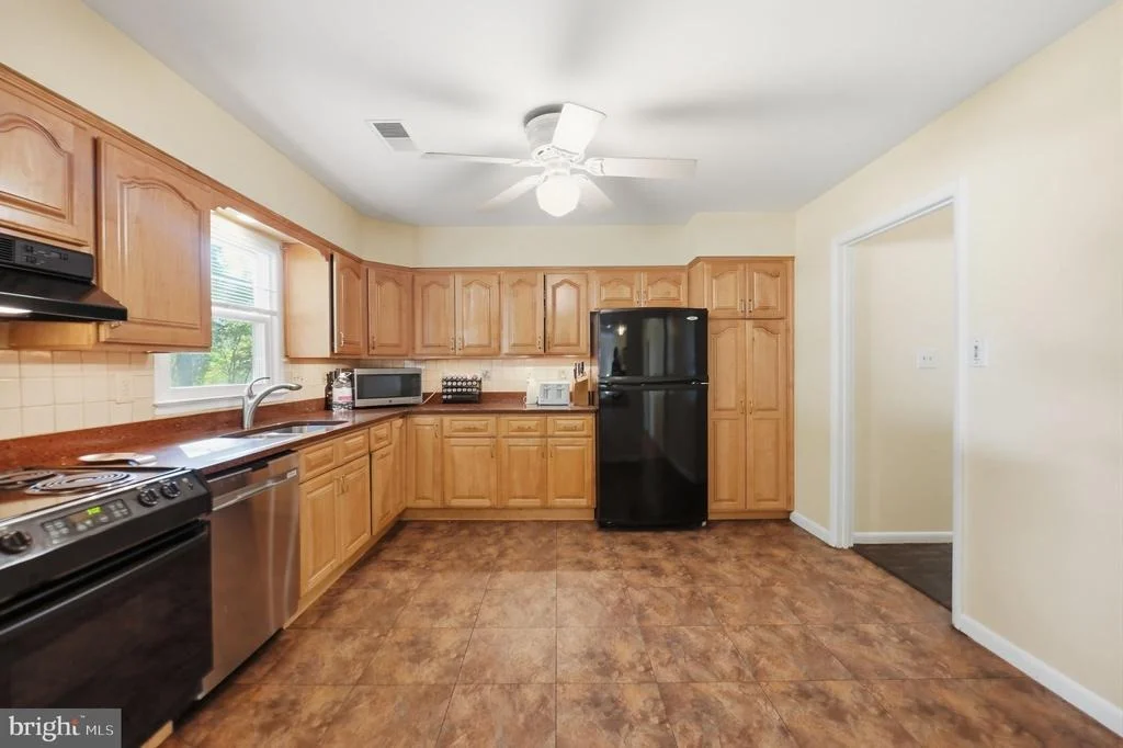 Photo of 15211 CANDY HILL ROAD