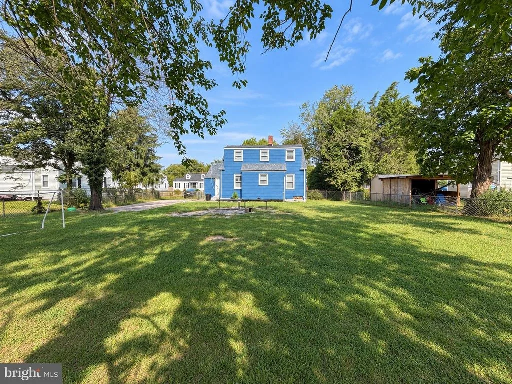 Photo of 6809 LOU LANE