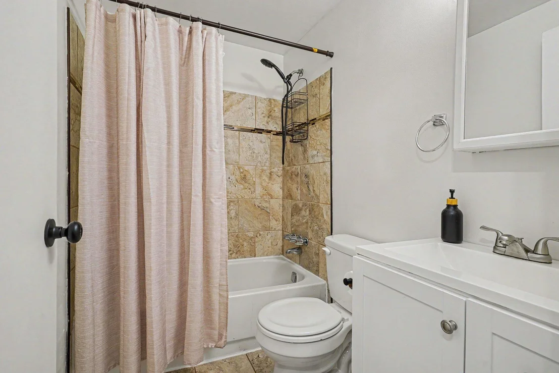 Photo of 436 WINTERBERRY DRIVE