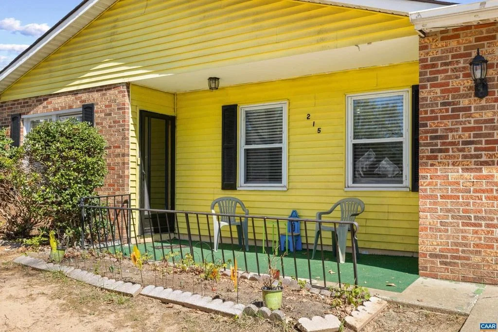 Photo of 215 DICE ST