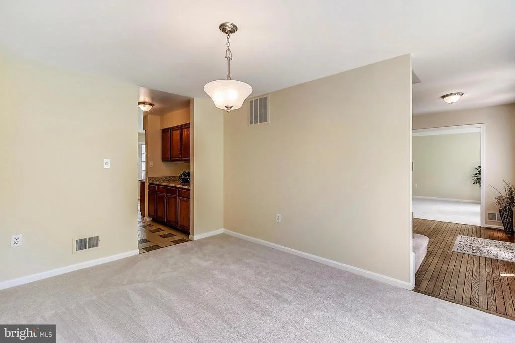 Photo of 1805 CHAPEL HILL ROAD