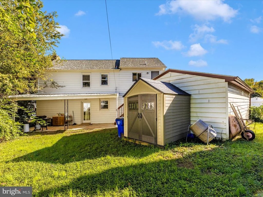 Photo of 1101 FAIRVIEW ROAD