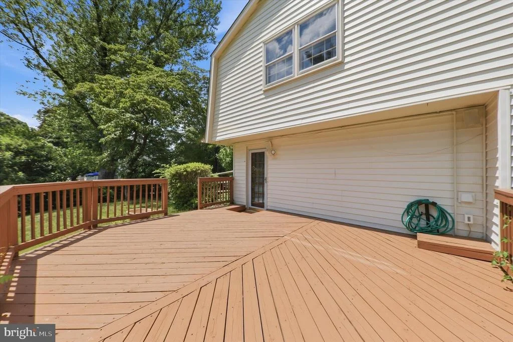 Photo of 3710 QUEEN MARY DRIVE