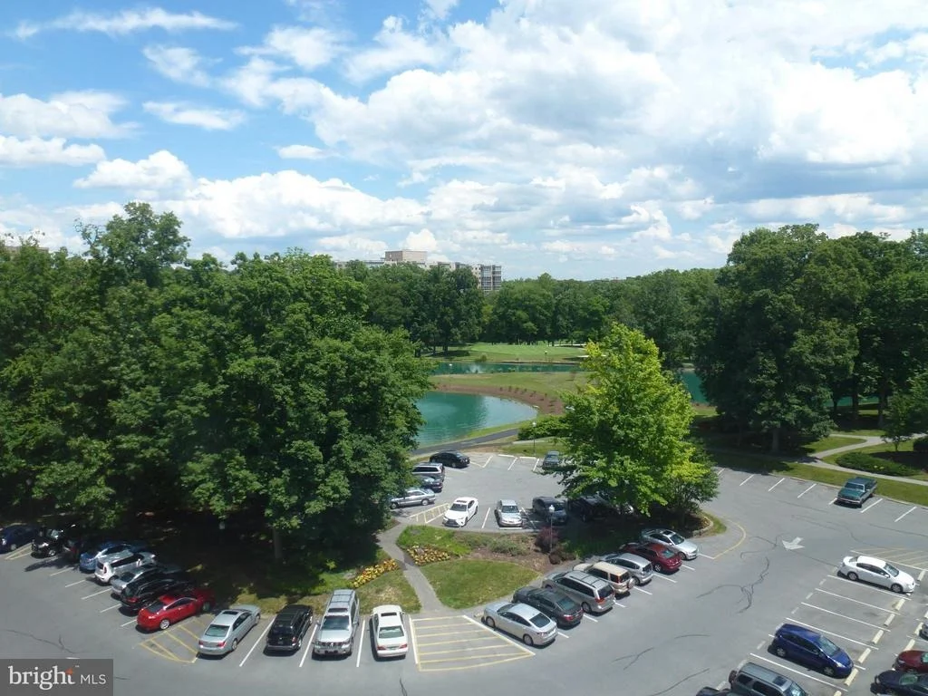 Photo of Unit 3701 at 15115 INTERLACHEN DRIVE