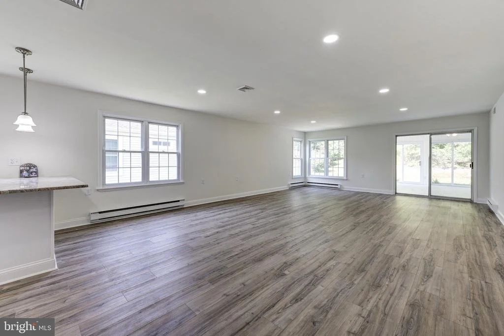 Photo of 116 BUCKINGHAM DRIVE