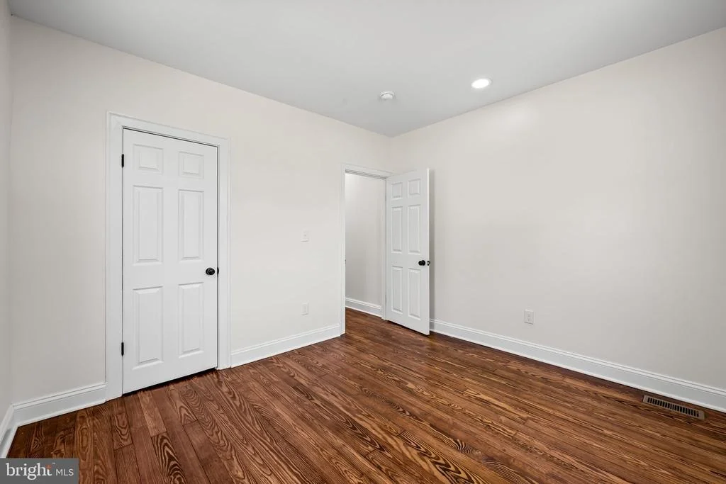 Photo of 112 LINHIGH AVENUE