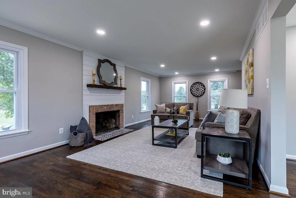 Photo of 40807 SPRING HOUSE LANE