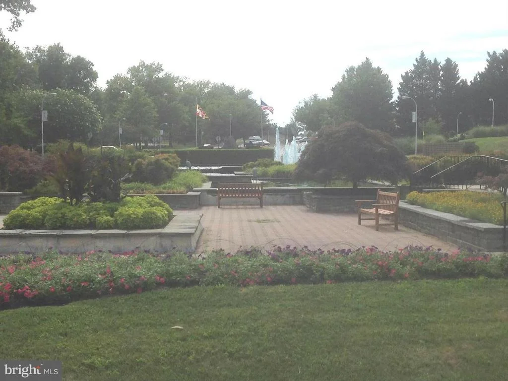 Photo of Unit 1621 at 15101 INTERLACHEN DRIVE