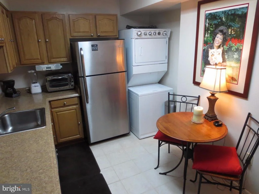 Photo of Unit 3215 at 15115 INTERLACHEN DRIVE