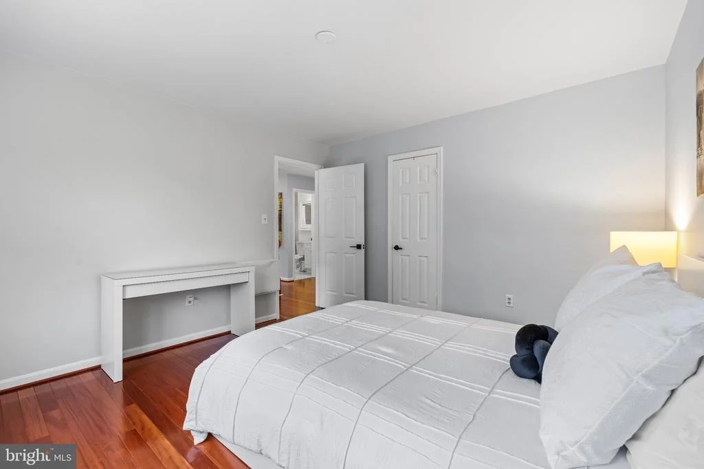 Photo of 6832 COMPTON HEIGHTS