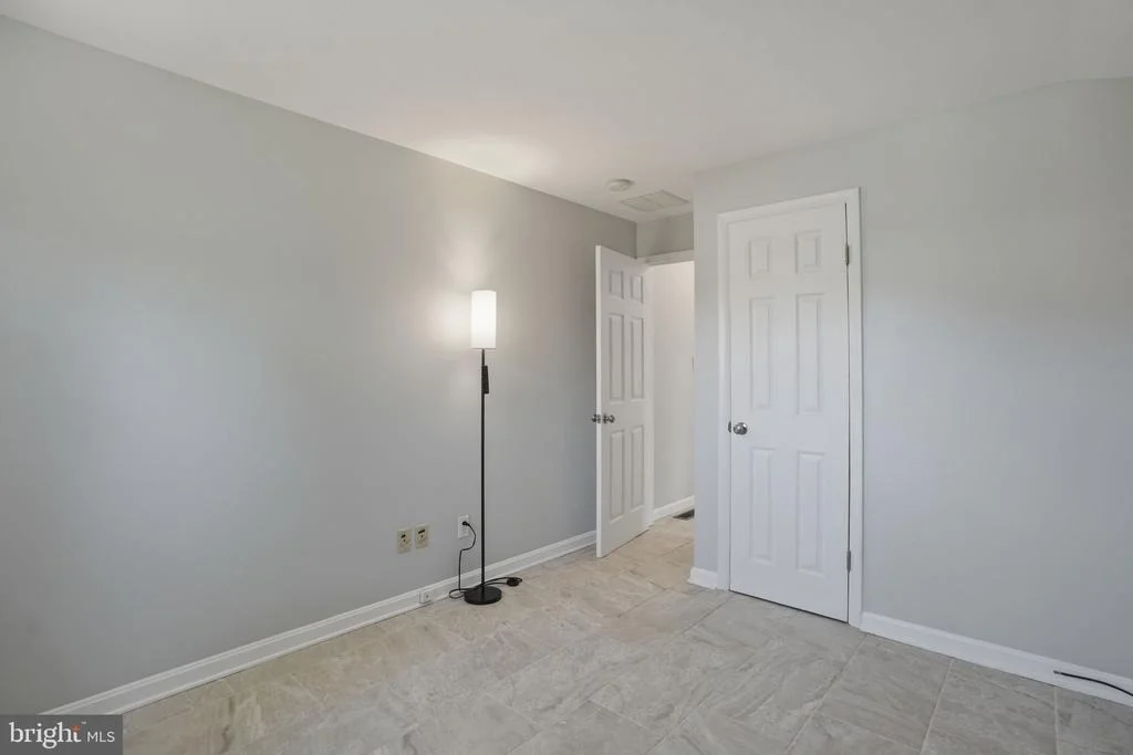 Photo of 1800 GAYFIELDS DRIVE