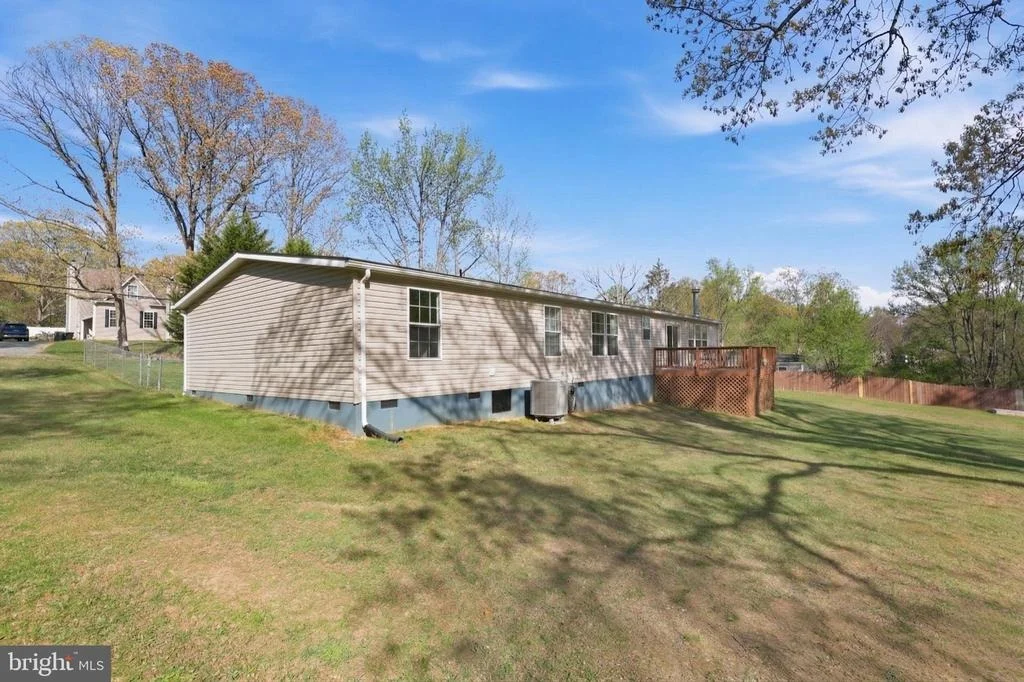 Photo of 8 WALKER WAY
