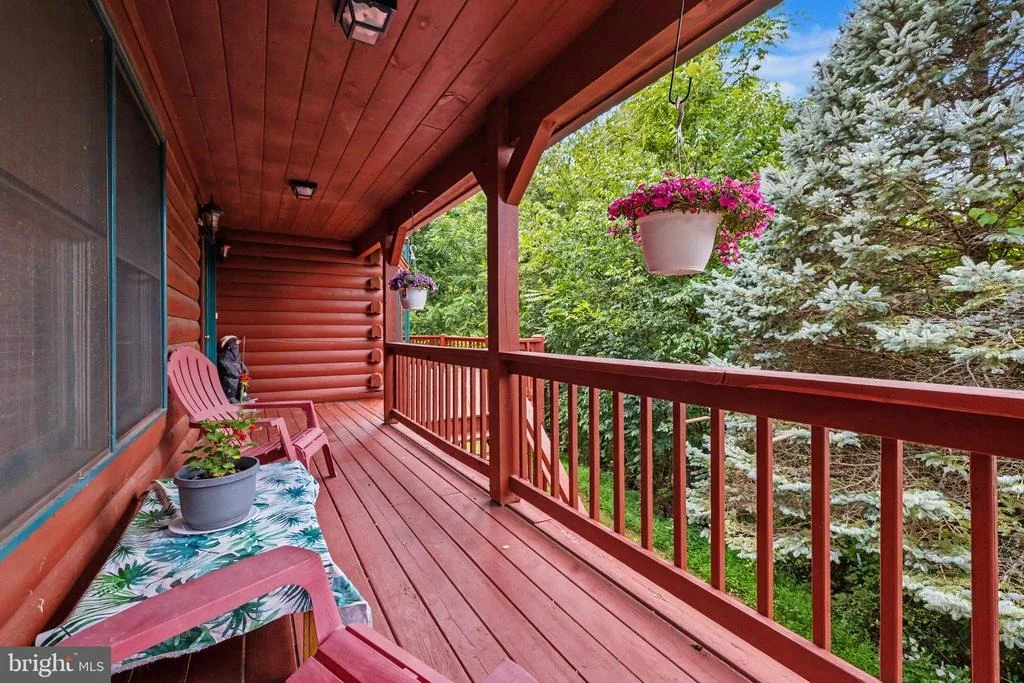 Photo of 186 HIGH KNOB ROAD