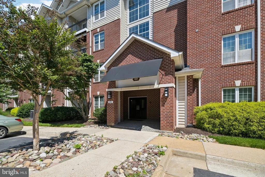 Photo of Unit 3311 at 1591 SPRING GATE DRIVE