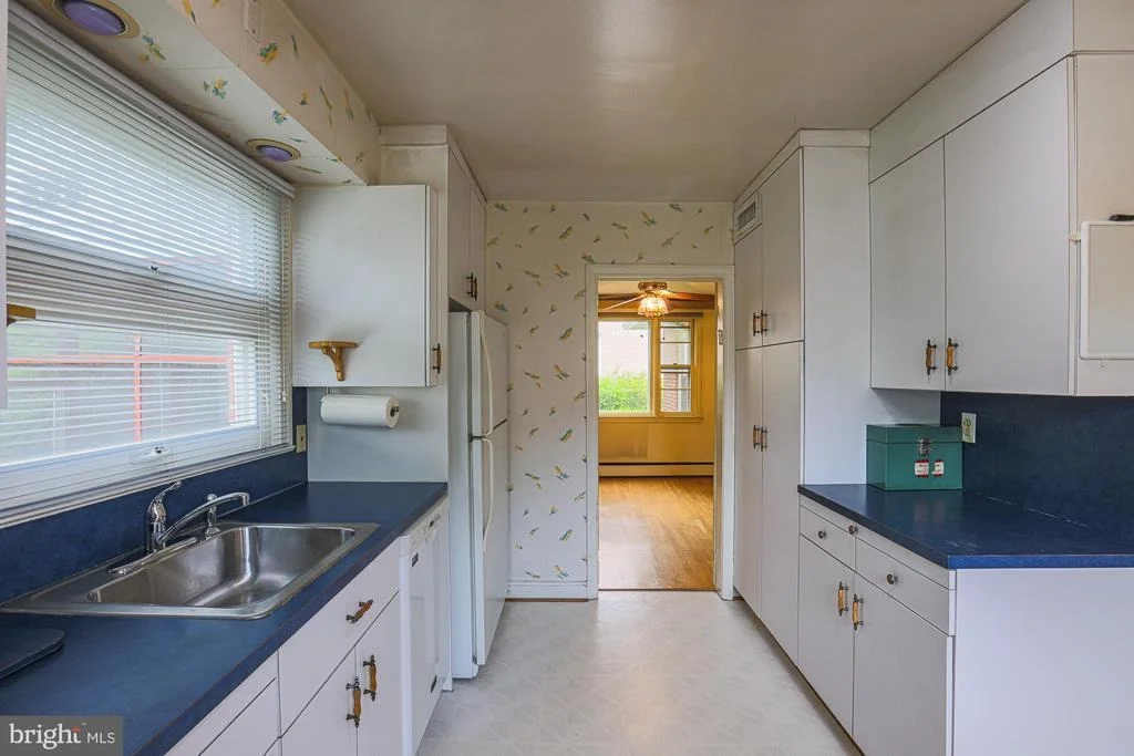 Photo of 3106 LABYRINTH ROAD