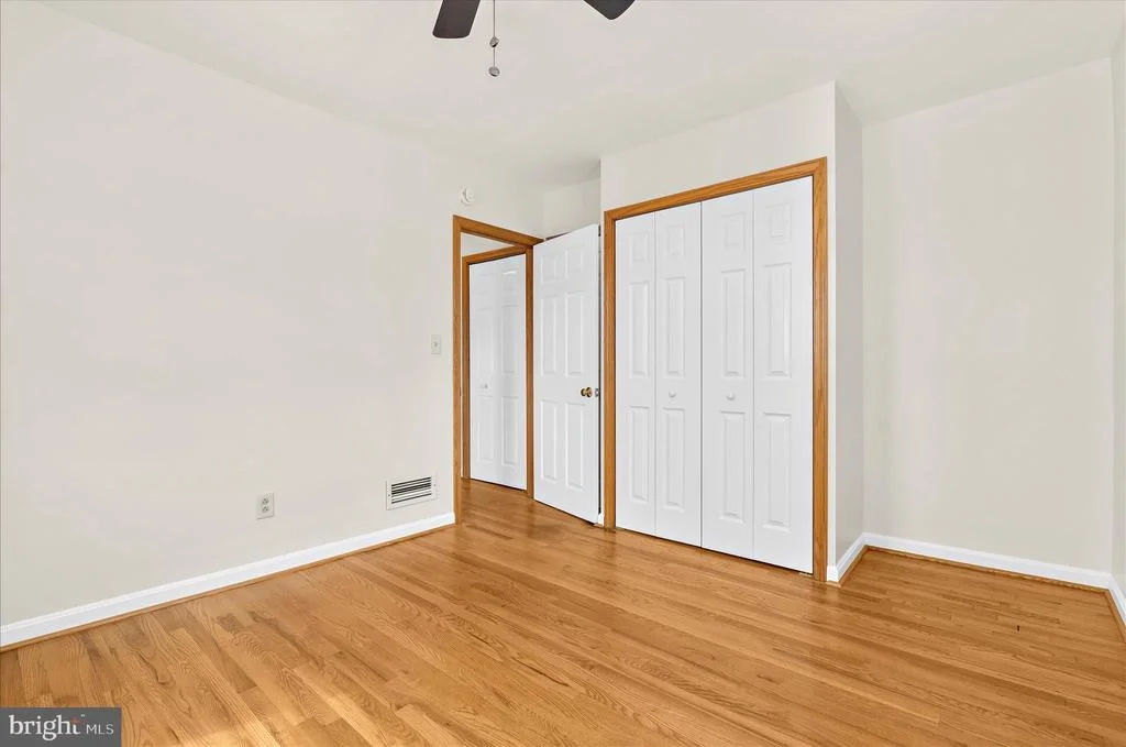 Photo of 5801 REDMOND STREET