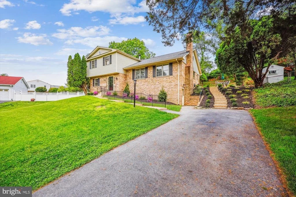 Photo of 1029 TRACY DRIVE