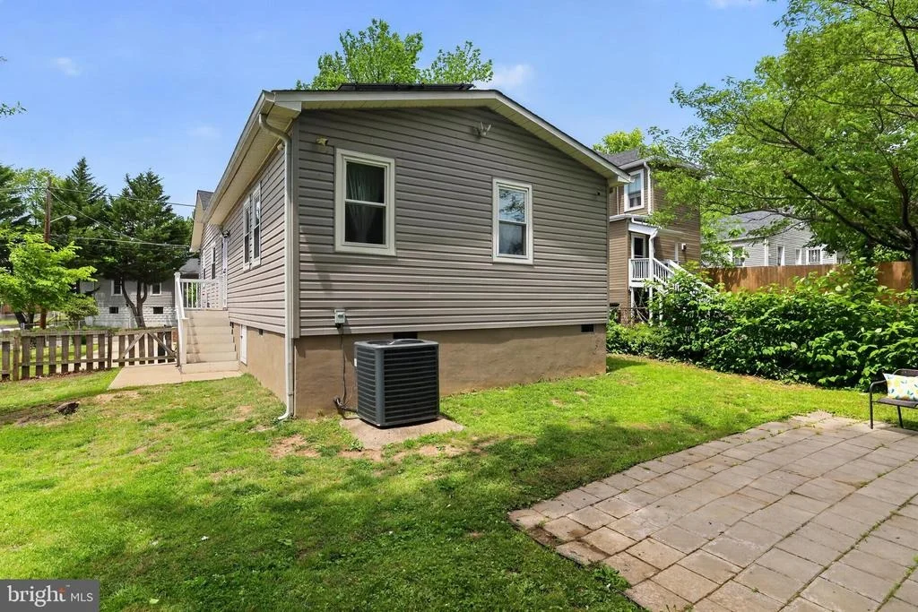 Photo of 817 57TH PLACE