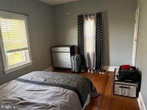 Photo of 327 OAKLAND AVENUE
