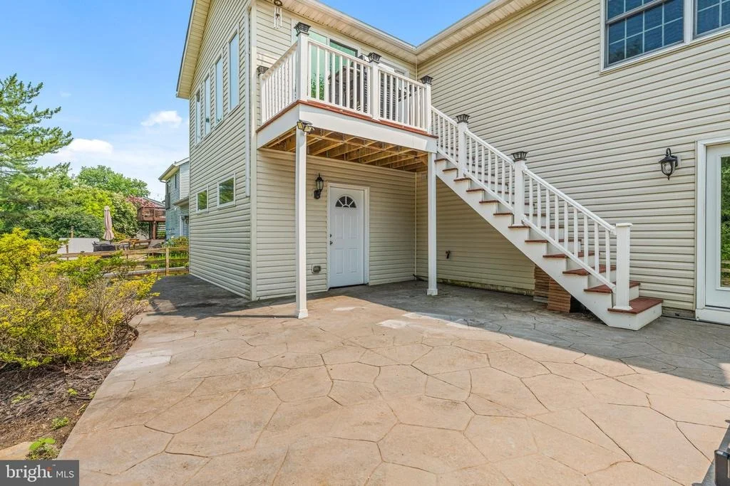 Photo of 1015 CHERYLS COURT