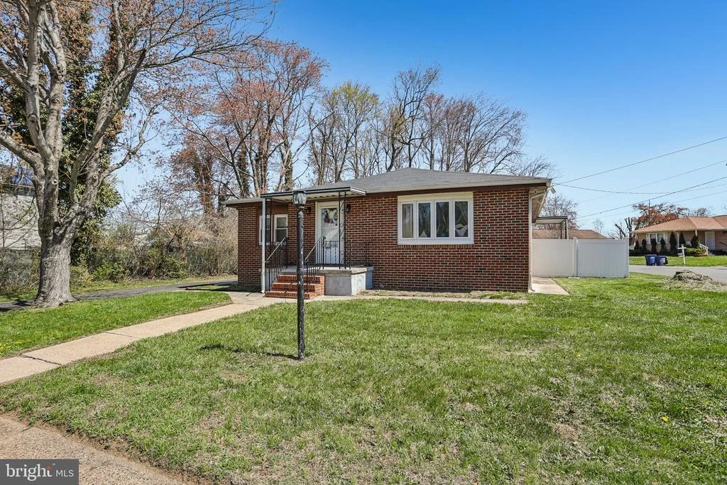Photo of 36 BROWNING AVENUE
