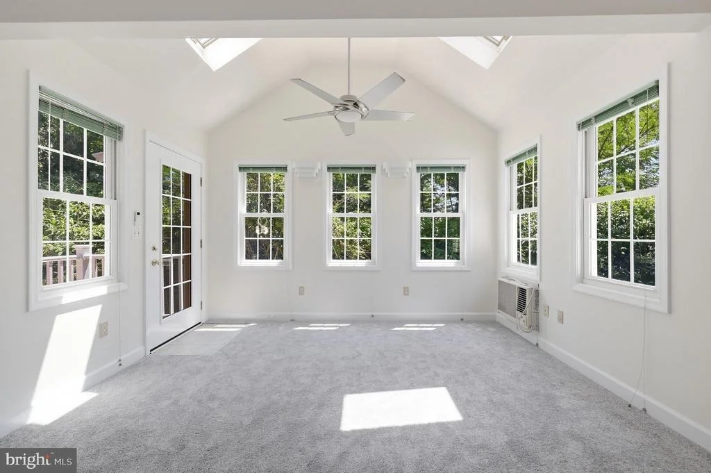 Photo of 2417 BEAR DEN ROAD
