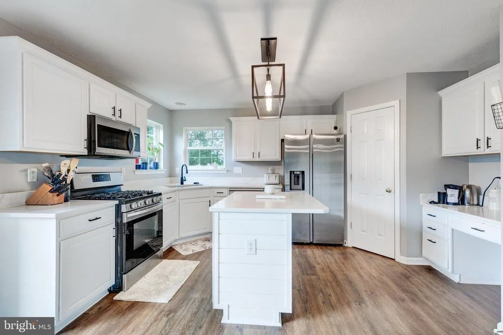 Photo of 2951 ABBEY DRIVE