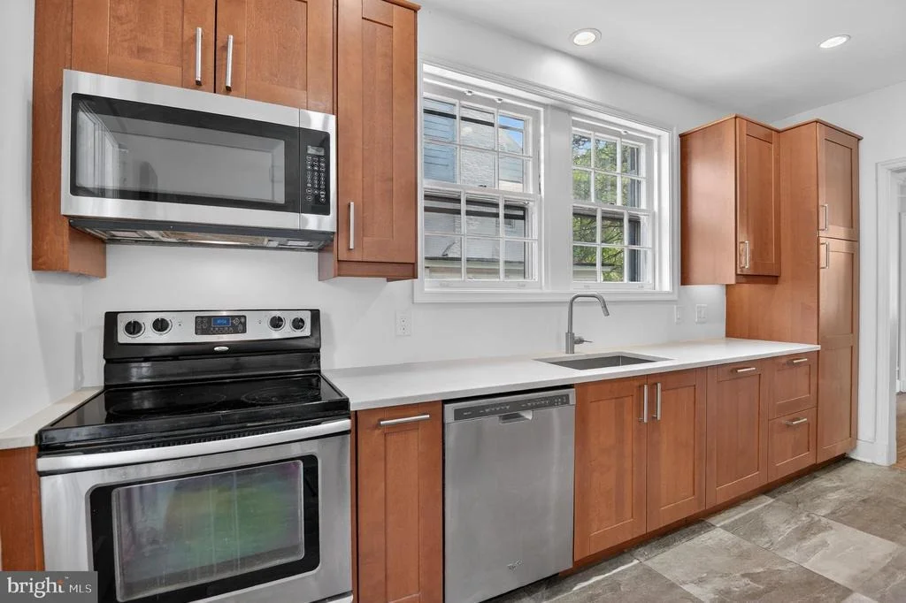 Photo of 4305 BRADLEY LANE
