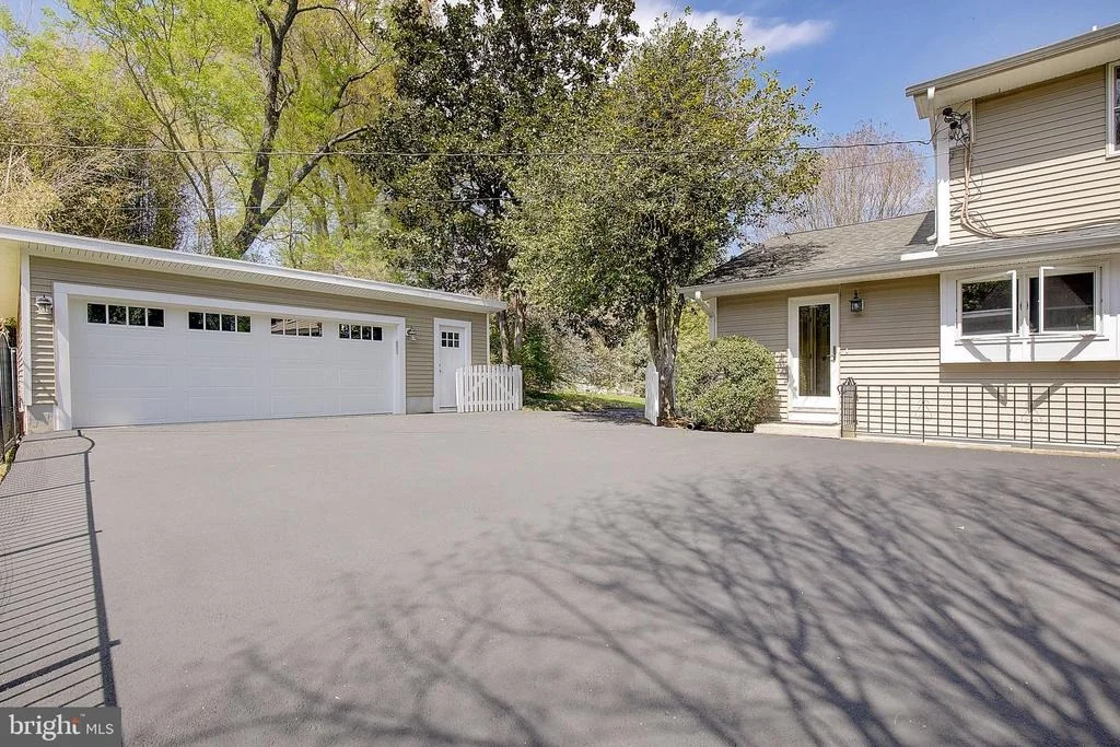 Photo of 2 ISAACS STREET