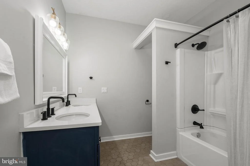 Photo of 200 STILWATER DRIVE