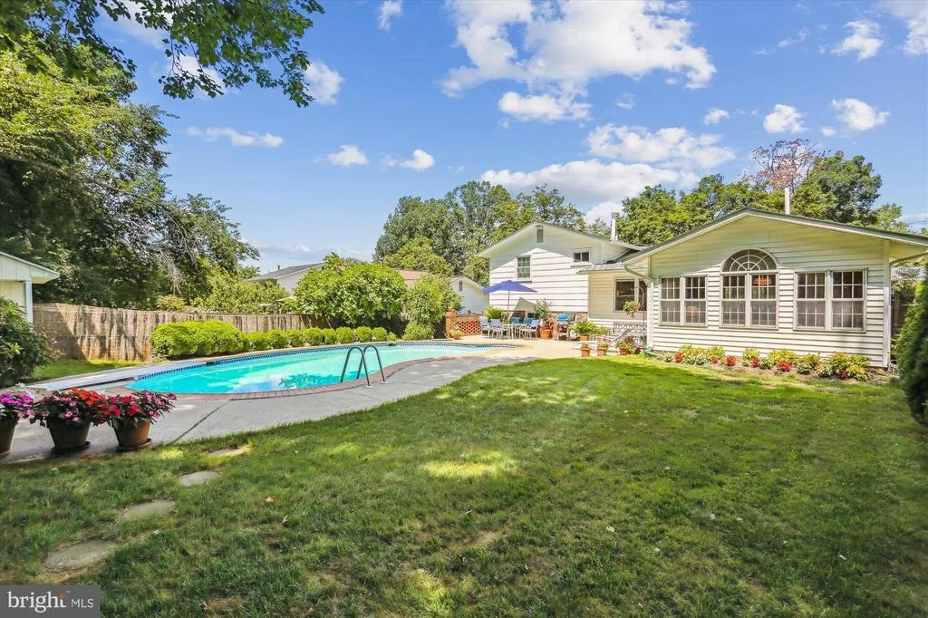 Photo of 4010 DELANCY DRIVE