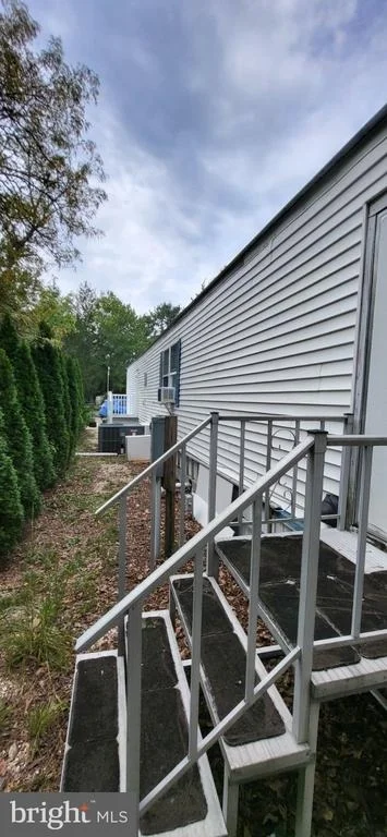Photo of 107 HEMLOCK DRIVE