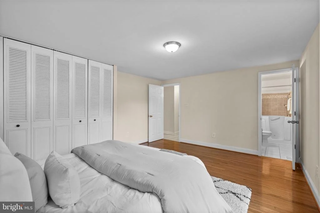 Photo of 8807 DRYSTRAW DRIVE